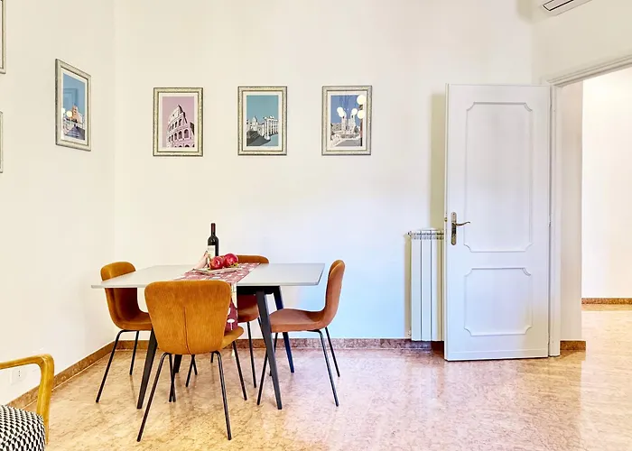 Apartment Merulana 13